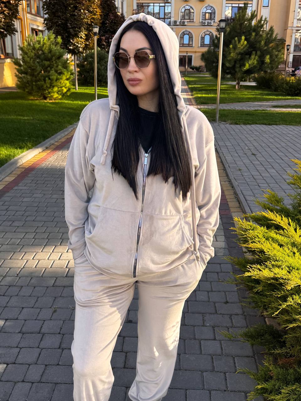 Костюм 28092504